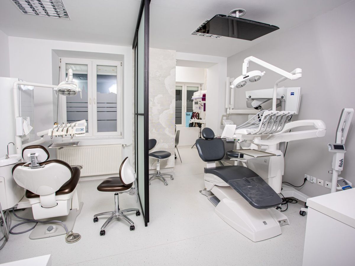 Wnętrza gabinetów stomatologicznych M-Dental Clinic w Pruszkowie